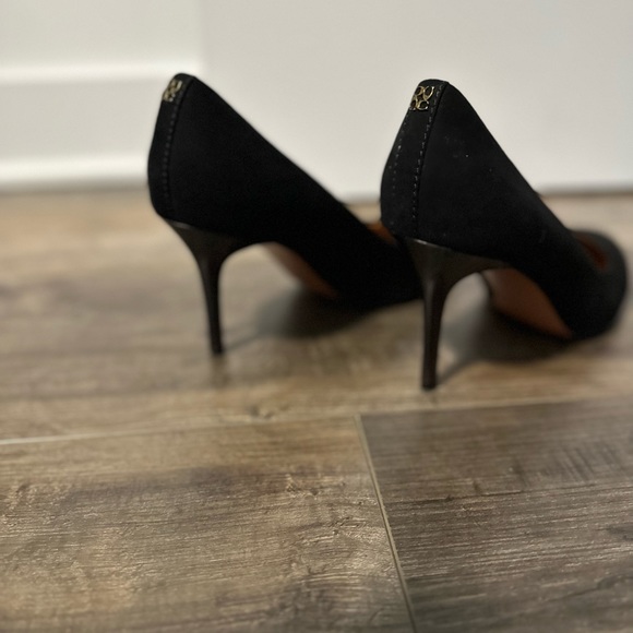 Coach black suede pumps size 10 - Picture 5 of 7